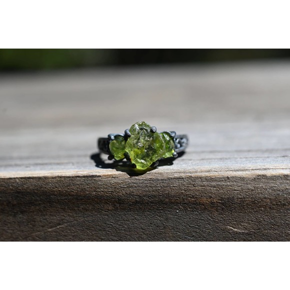 Triple Raw Peridot Engagement Ring Rough Peridot Wedding Band Uncut Peri… - Picture 1 of 4